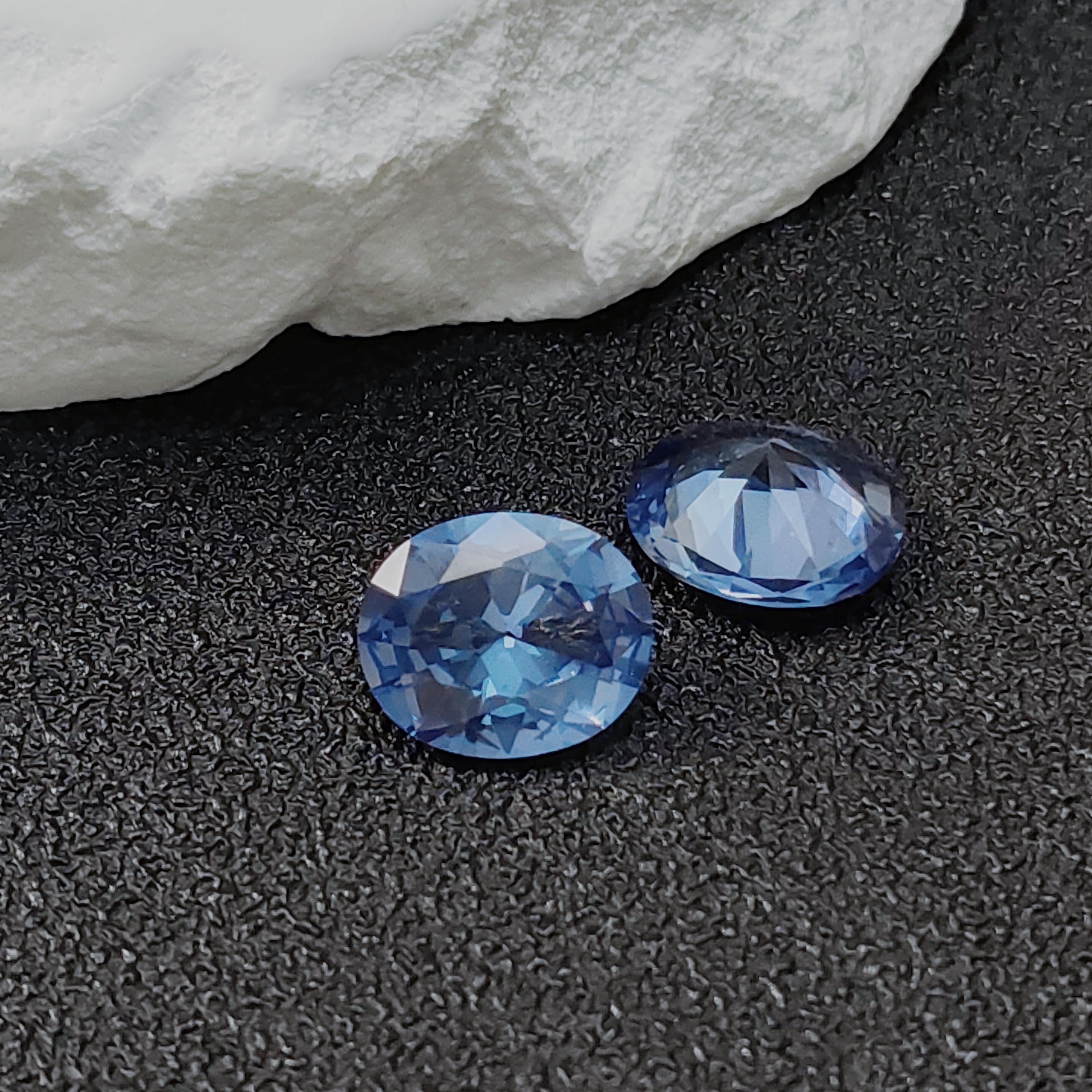 Bague Cocktail Or Blanc 18k Spinelle Bleu Synthétique 4 Carats - Taille 51 Occasion