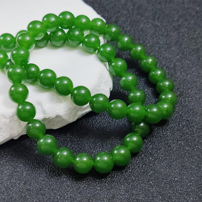 Grade A Natural Dark Green Jade Beads 6mm 8mm 10mm 12mm Smooth Polished Round 15 Inch Strand JA05 Wholesale Beads image 4