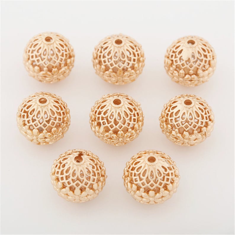 10 pcs Gold Plated Brass Beads Openwork Round Spacer Beads Carved Flower Beads 14mm BS020
