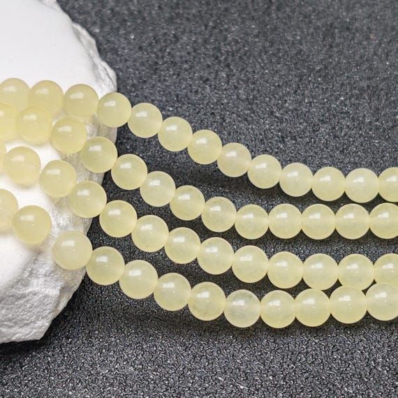 Grade A Natural Cream Color Jade Beads 6mm 8mm 10mm 12mm Smooth Polished Round 15 Inch Strand JA63 Wholesale Beads