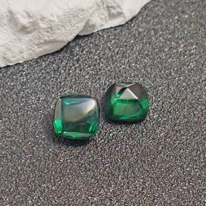 Cabochão de esmeralda em formato de almofada com lapidação Sugarloaf de alta qualidade, vários tamanhos para escolher C75E imagem 6