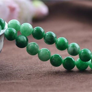 Grade A Natural Multi Tones Green Jade Beads 6mm 8mm 10mm 12mm Smooth Polished Round 15 Inch Strand JA26 Wholesale Beads image 3