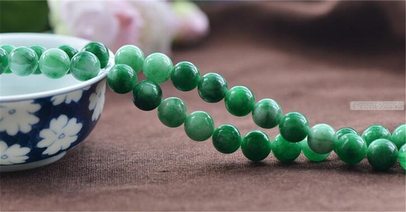 Grade A Natural Multi Tones Green Jade Beads 6mm 8mm 10mm 12mm Smooth Polished Round 15 Inch Strand JA26 Wholesale Beads image 3