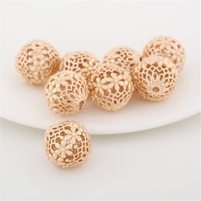 10 pcs Gold Plated Brass Beads Openwork Round Spacer Beads Carved Flower Beads 14mm BS020