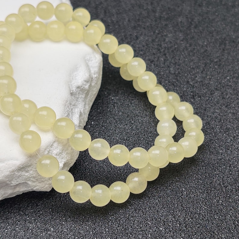 Grade A Natural Cream Color Jade Beads 6mm 8mm 10mm 12mm Smooth Polished Round 15 Inch Strand JA63 Wholesale Beads image 2