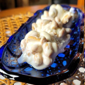 Chocolate Covered Peanut Clusters
