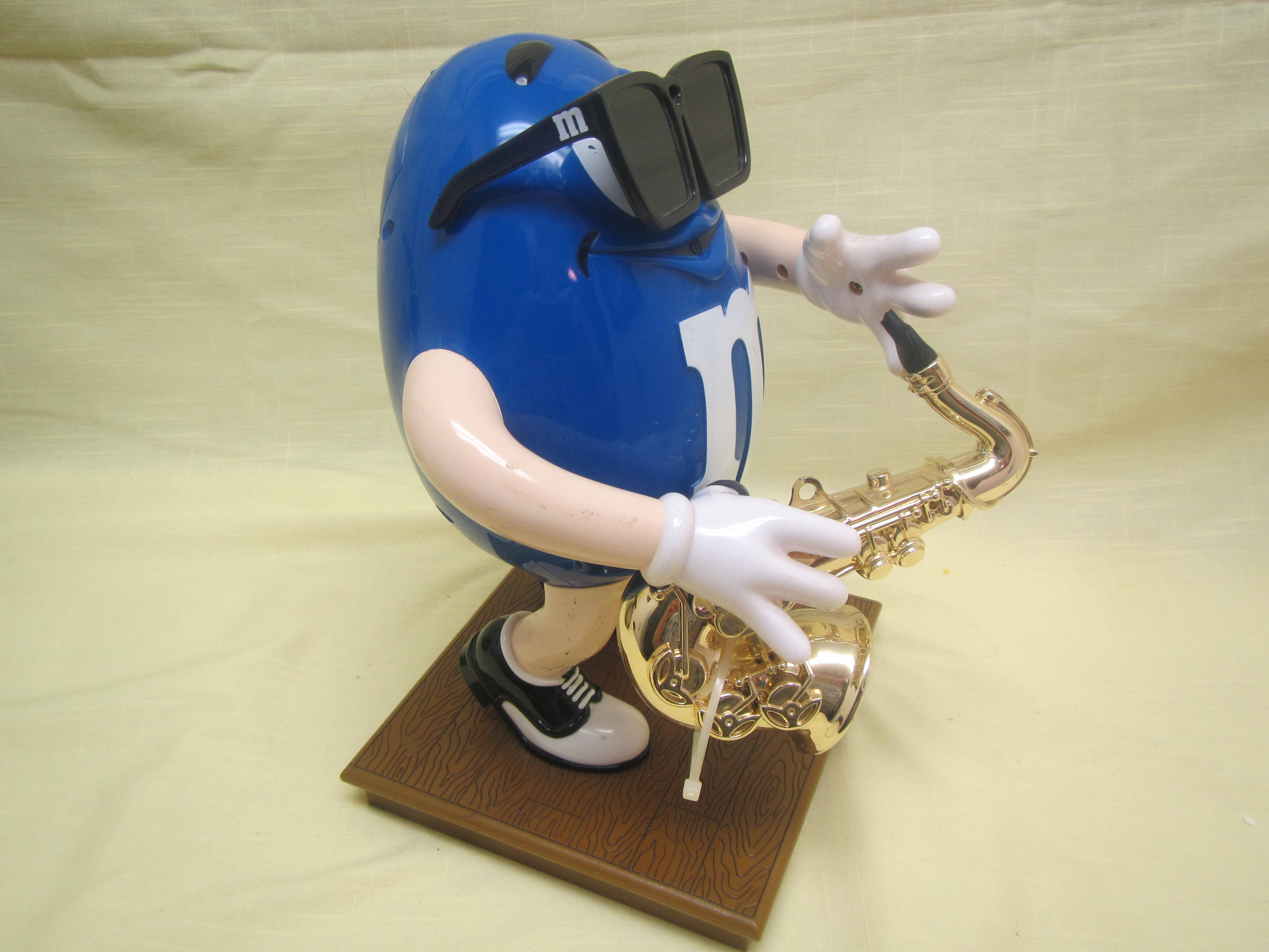 Blue Saxophone Player M & M Dispenser ** Peanut M M Dispenser - Etsy