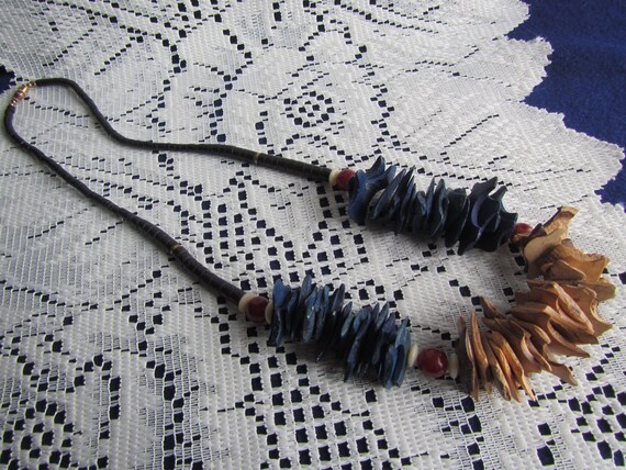 vintage NECKLACE with small black beads , blue an… - image 2