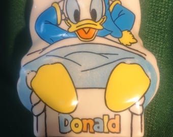 Disney's Donald Duck Plug in Night Light Cover* 1988* General Electric* Just the cover* 4C