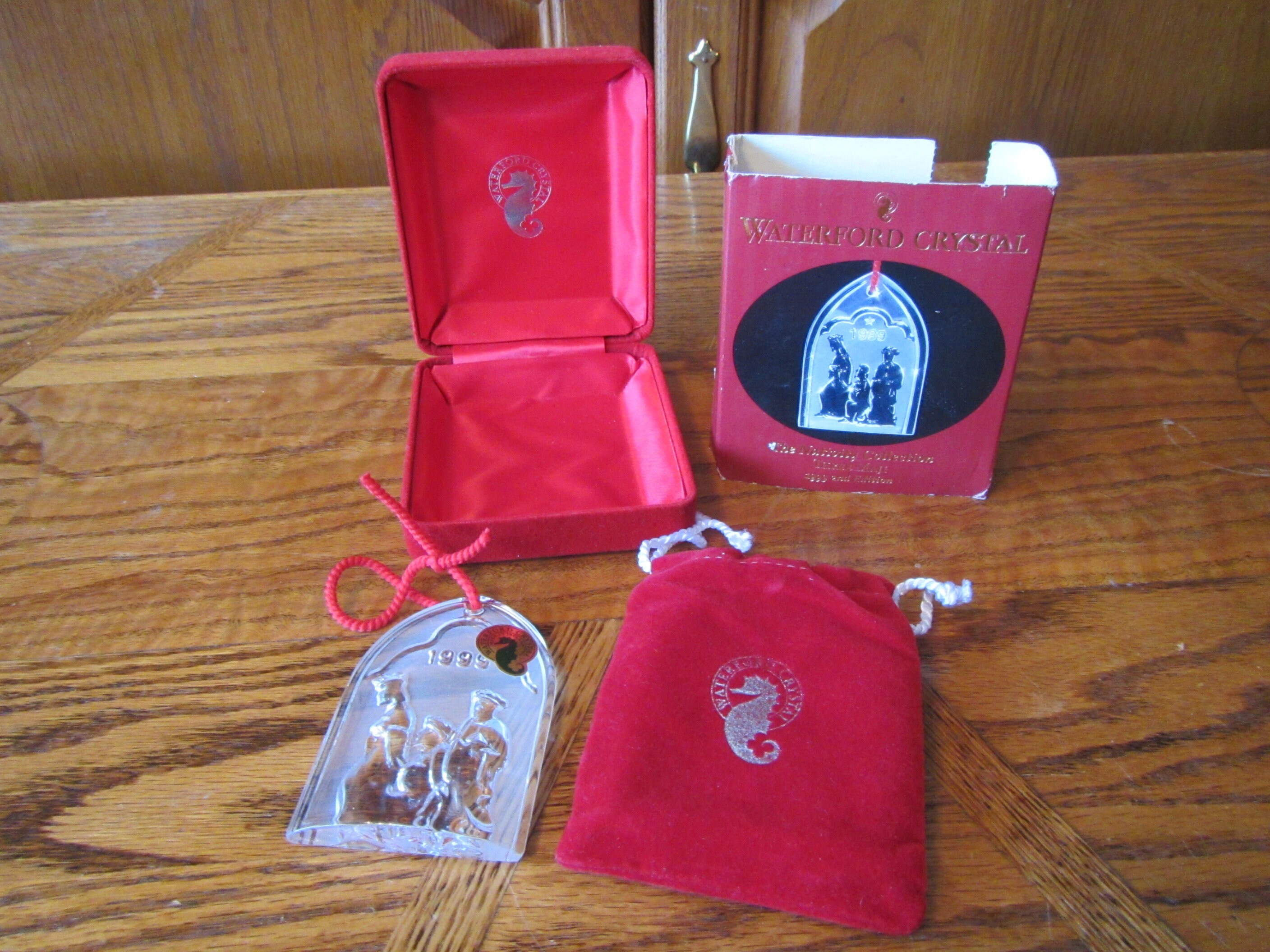 ウォーターフォードクリスタル　Nativity collection s-l400.jpg