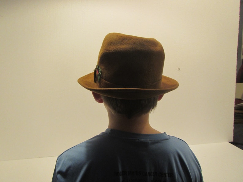 Fedora ** brown ** Always a Standard of Quality ARTEL BEAVER HAT size 7 18 **