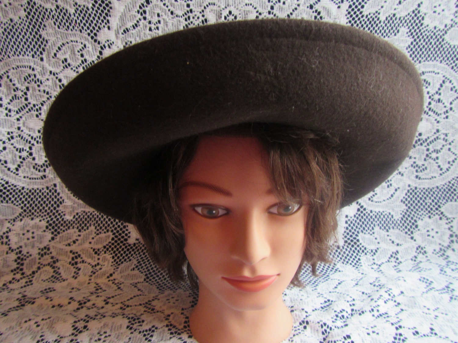 Vintage STREET SMART LADIES Hat , Brown Wool , With 2 Tone  display picture 2