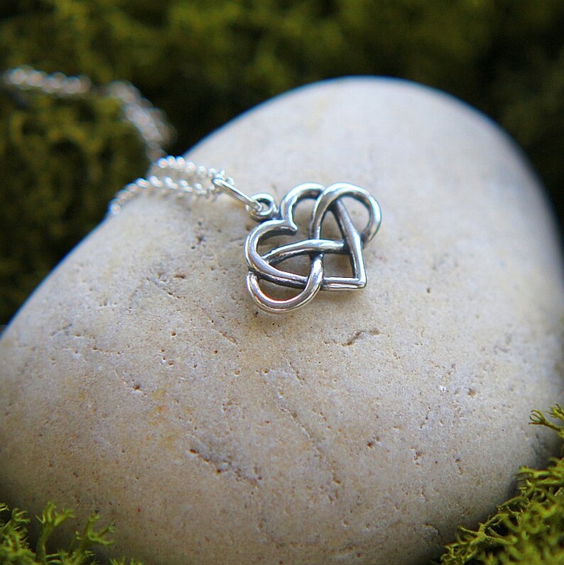 Wedding Gift for Mom Mom gift from Son Silver Heart Necklace Mother and Son Necklace Mom Necklace Mothers Day Jewelry Gift Mum Gifts