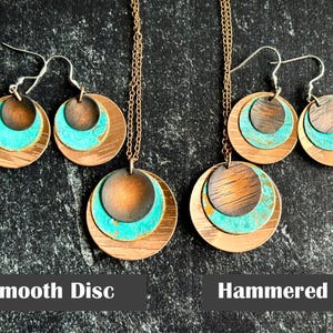 Gehämmertes Kupfer Halskette und Ohrringe Set: Rustikale Patina Boho Schmuck, personalisiertes Geschenk Bild 8