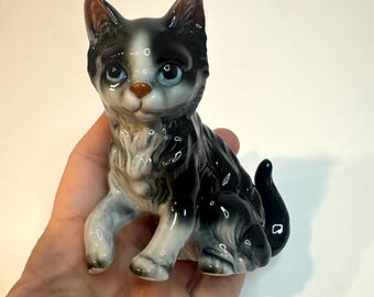 Vintage Ceramic Hand Painted Black White Sitting Kitten Cat Figurine Tabby. Blue eyed cat.