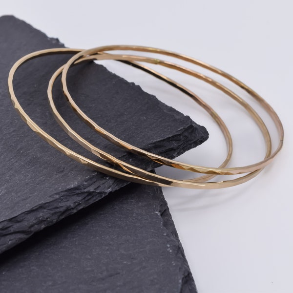 Set of 3 Bracelets, 14k Gold Filled Bangles, Thin Bangle Bracelets, Hammered 14k Yellow Gold Stacking Bracelets, Modern Minimalist