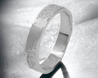 Handgravierte Sterling Silber Ringschiene, Stapelring oder alternativer Ehering