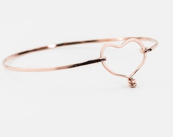 Gold Heart Bracelet - Etsy Gold Heart Bracelet - Etsy