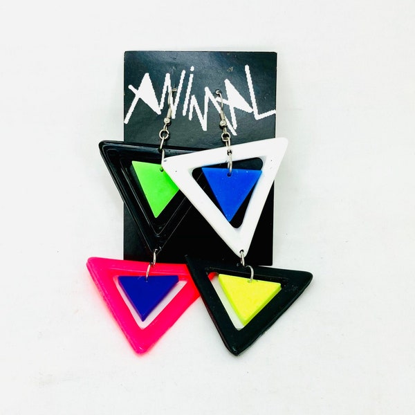 Geometric triangle earrings