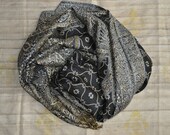 Paisley Stole, Indian Shawl w Personalized Gift Tag, Indian Scarf, Two Sided Shawl, Yoga Scarf, Black Beige Woven Stole, Boho Ethnic Gift