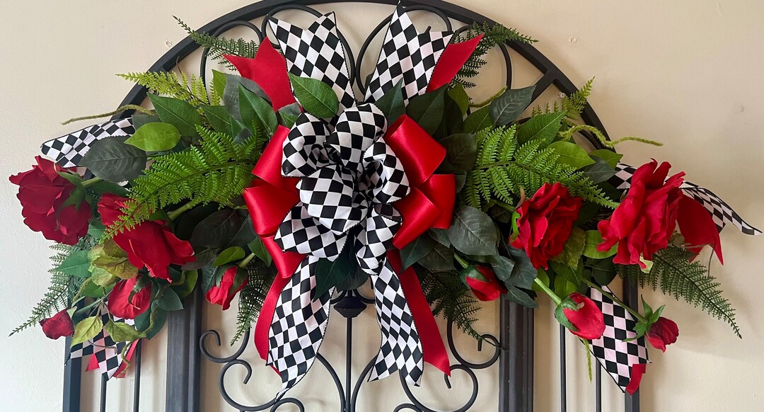 KENTUCKY DERBY DAY Red Rose Swag Decoration - Etsy