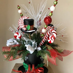 TOP HAT II - Festive Holiday Tabletop Arrangement - Christmas Centerpiece