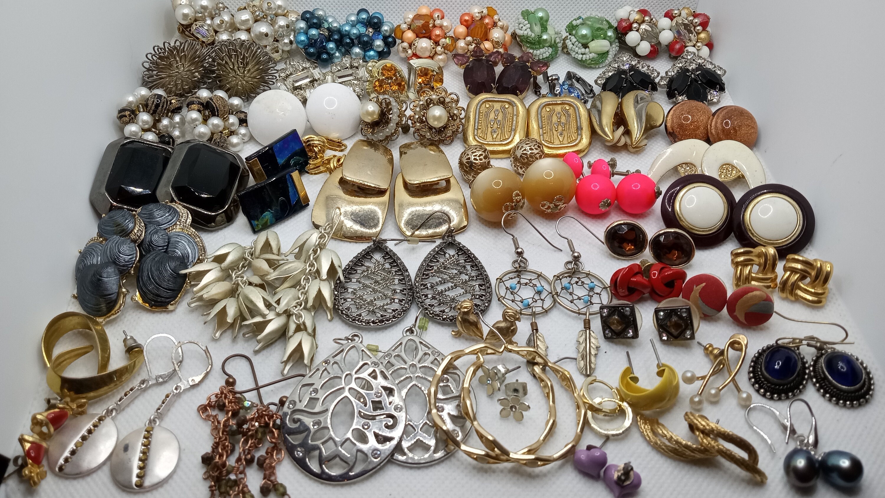 Vintage clip on earrings lot sale