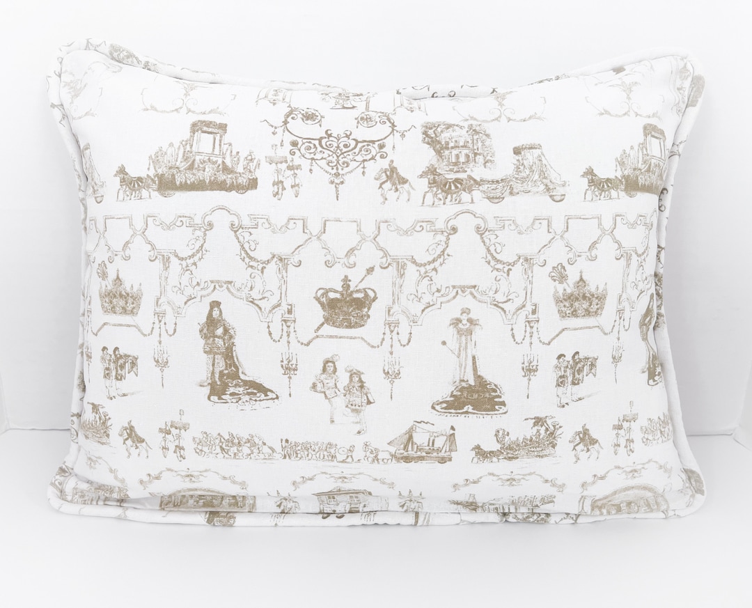 New Orleans Skyline Pillow main image 0
