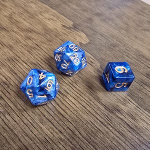 Icosahedron D100 (Twenty sided d100) and a d6: Dark Blue Swirl