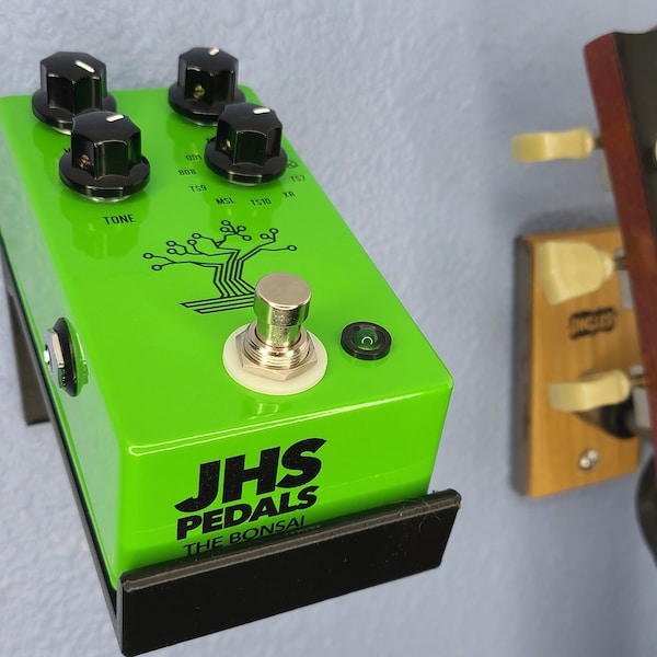 Guitar Pedal Wall Mount Shelf Organizer- Mounting Hardware Included