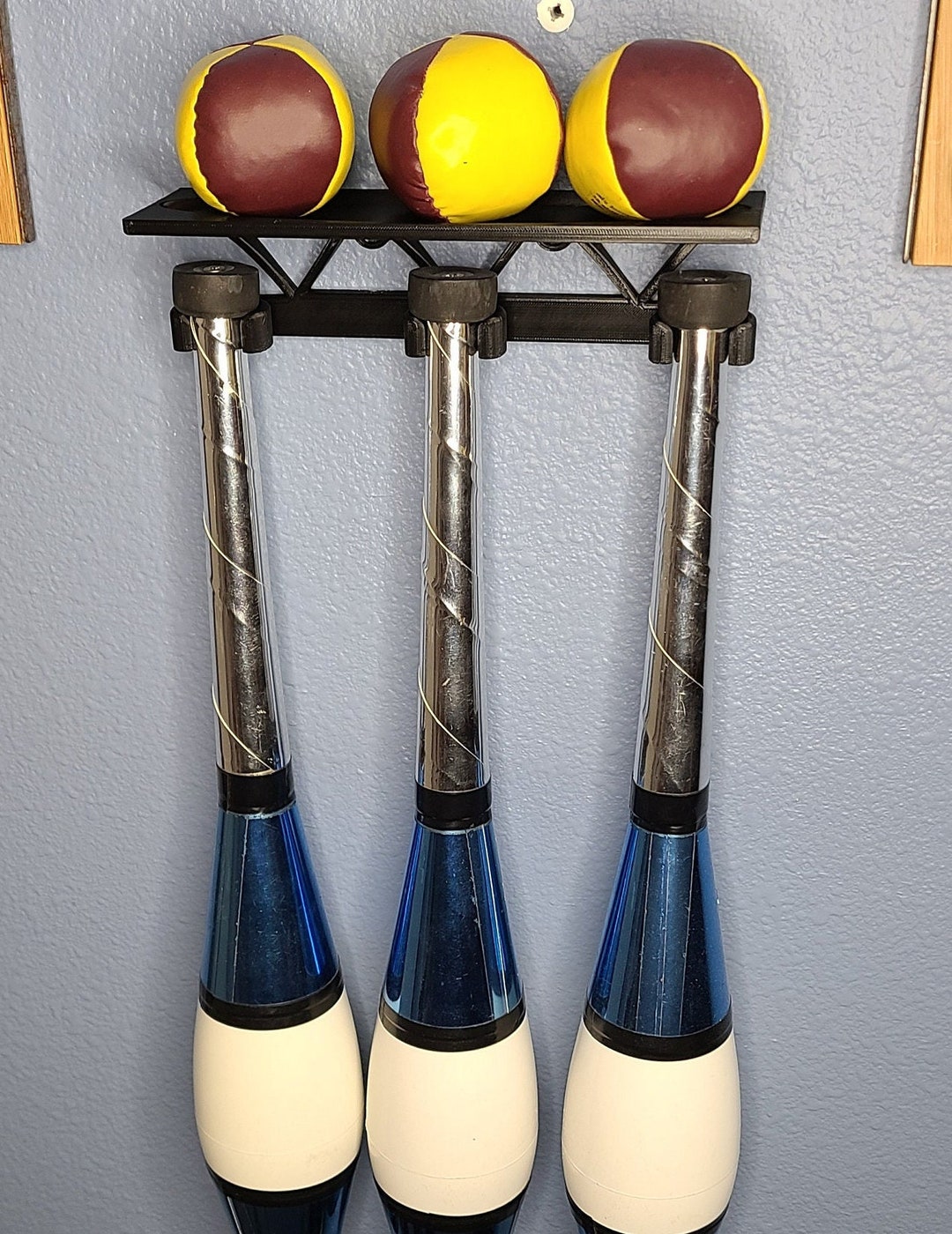 Juggling Prop Club Holder Rack With Shelf for Juggling Balls 3D Print