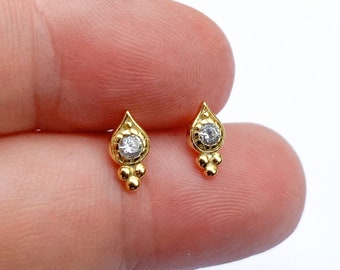Gold cz stud earrings, dainty tiny silver studs, minimalist earrings, simple stud earrings, cartilage earrings, multiple stud earrings