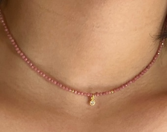 Minimalist Gold Rhodonite Choker Necklace: Healing Crystal Solitaire