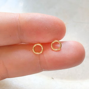 Dainty circle stud earrings, Sterling silver earrings, cartilage studs, tiny gold studs Gift ideas
