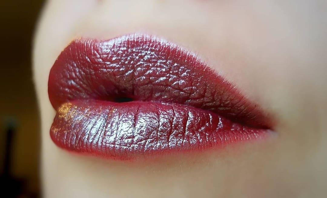 Razzleberry - Shade of Red With Silver and Light Green Shine
