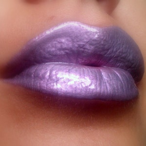 Glamour - Violet / Lilas avec brillant à lèvres rose fumé - Végétalien - Sans gluten - Frais - Fait à la main sans cruauté