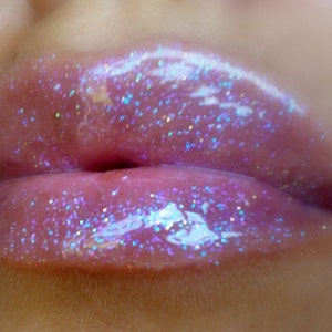 Diamond Cluster Clear Lipgloss with Glitters image 3
