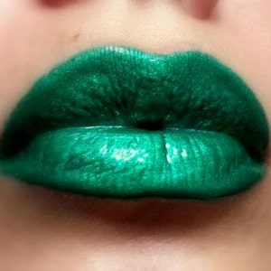 Esmeralda - Bright Green Lip gloss Vegan - Gluten Free - Fresh - Handmade Cruelty Free Forest Green Emerald