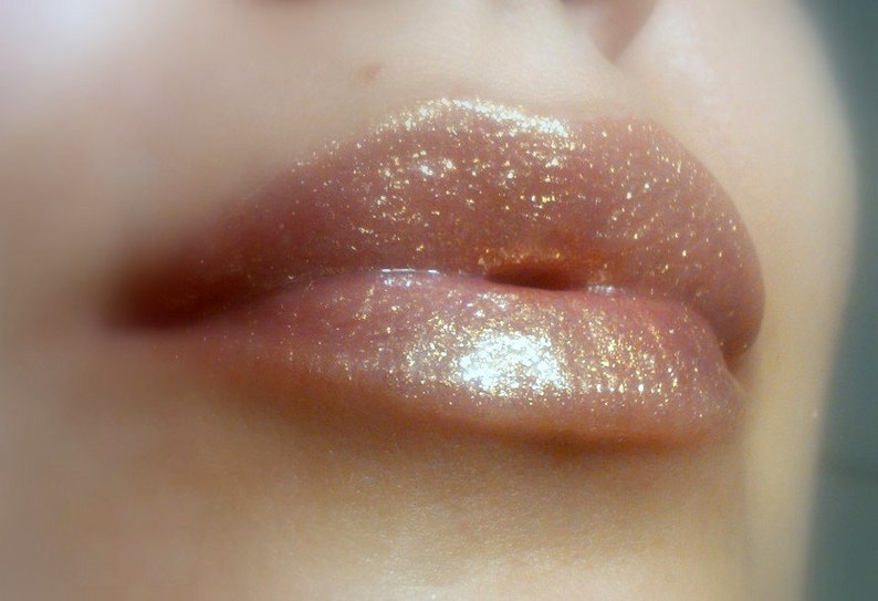 Oh My Gold Clear Lipgloss with Golden Glitter image 4