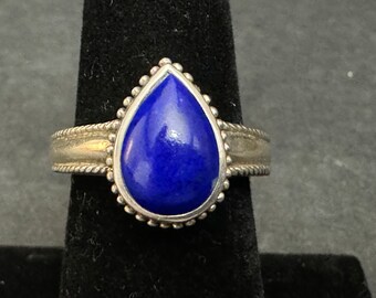 Amazing Sterling Silver Marked 925 Ring. Size is 7.