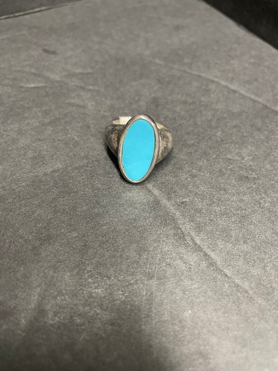 beautiful sterling silver oval turquoise ring