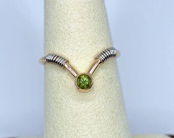 PERIDOT RING in 14K Yellow Gold (Handcrafted)