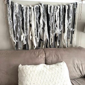 Baby It's Cold Outside Paper Banner & Gray Fabric Ribbon Banner/Baby/Bridal Shower, First Birthday/Frozen Bild 3