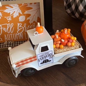 Thanksgiving Fall Harvest Tiered Tray Mini 4.5&quot; Metal Pumpkin Farm Truck Decoration/ Tabletop Centerpiece/ Plaid