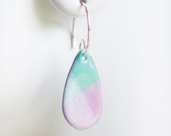 Soft Pastel Enamel Teardrop Earrings in Pink Green White, Pretty Spring Jewelry, Gift for Mom Sister Aunt Girlfriend, Drop Dangle Earrings