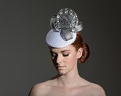 Ferris Wheel Circus Silver Sinamay Ribbon White Fascinator Hat Rockabilly Burlesque Pin Up Retro