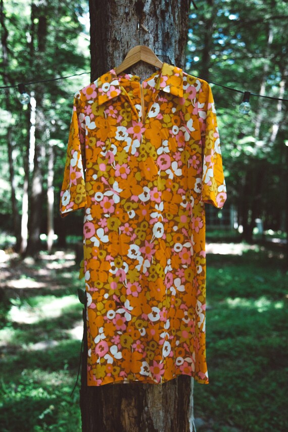 Vintage 60s MOD FLORAL DRESS