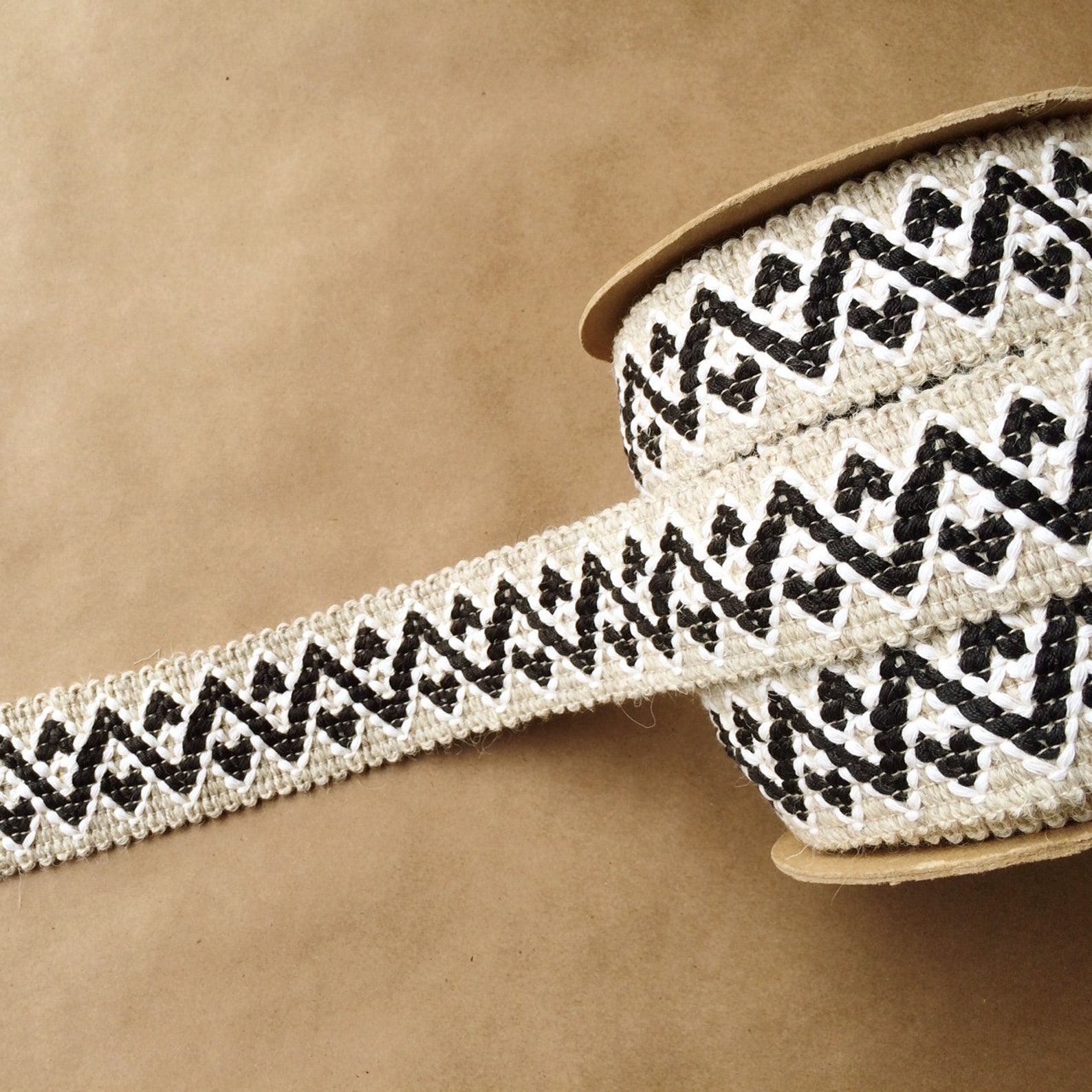 White Roman Shade With Ribbon Trim Banding Everything Etsy