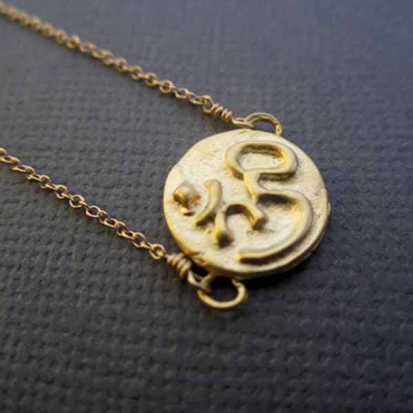 Protection Om necklace, Ohm Pendant Jewelry, Meditation Yoga necklace, Buddhist jewelry, Ohm disc necklace