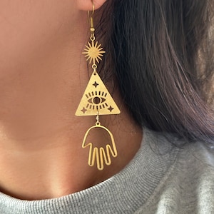 Raw Brass Evil Eye protection Earrings, Hand Evil eye celestial Brass Dangles Earrings, Boho Jewelry, Triangle Evil eye, Hippie Earrings